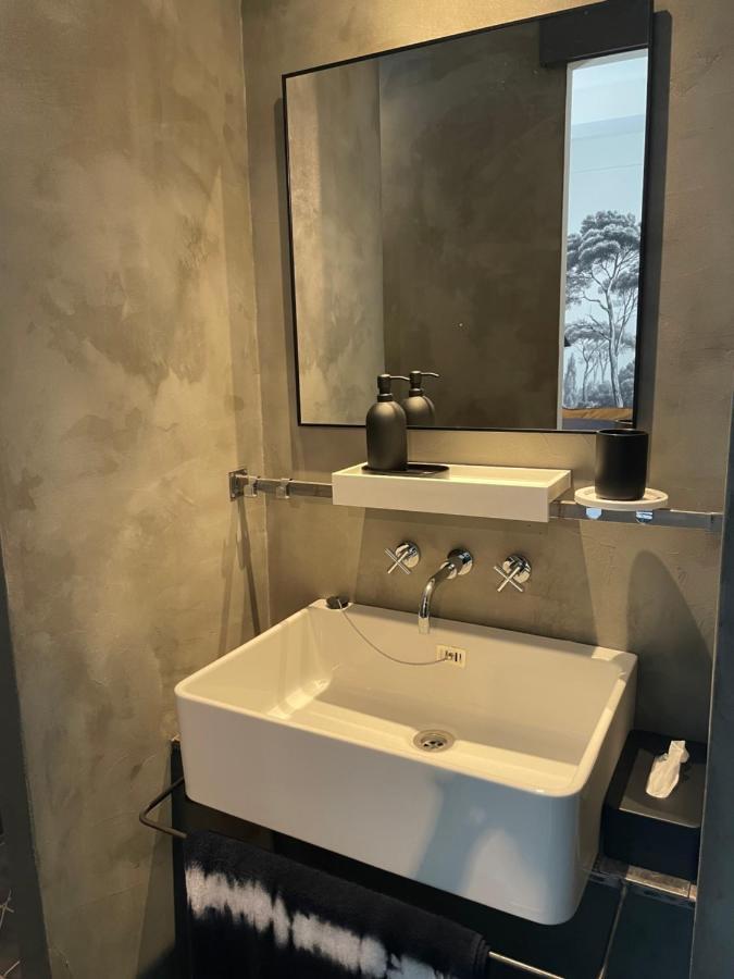 Madame Les Vans - Chambre D'Hotes - Charme Et Design Bed & Breakfast Ngoại thất bức ảnh