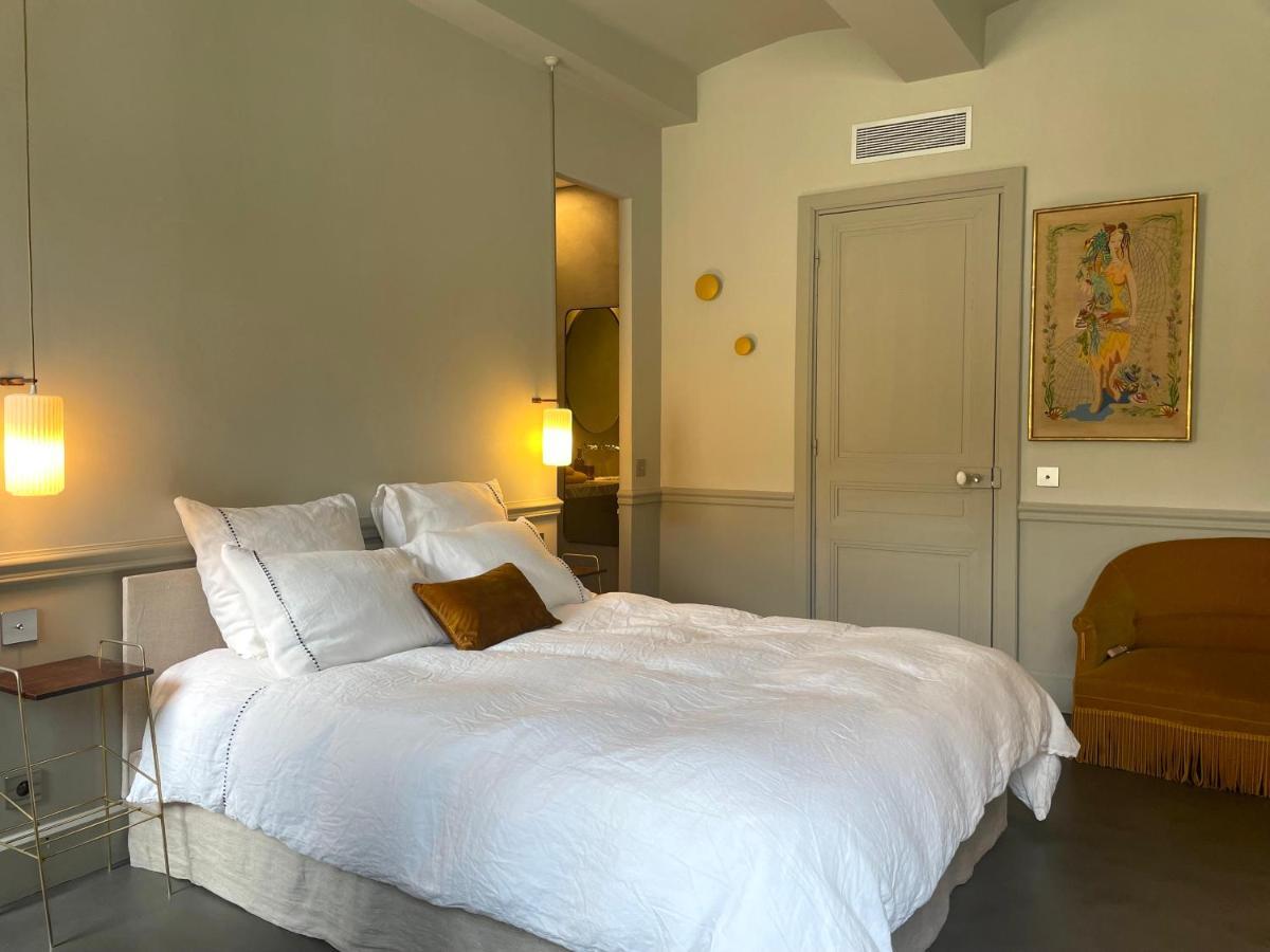Madame Les Vans - Chambre D'Hotes - Charme Et Design Bed & Breakfast Ngoại thất bức ảnh